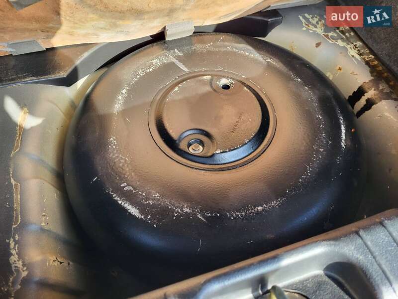 Хэтчбек Chevrolet Aveo 2005 в Хмельницком