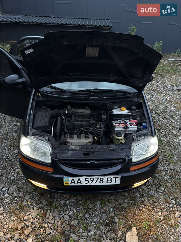 Седан Chevrolet Aveo 2005 в Киеве фото 5 Седан Chevrolet Aveo 2005 в Киеве