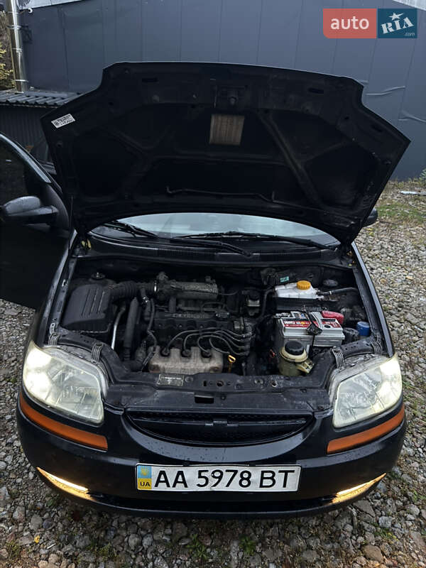 Седан Chevrolet Aveo 2005 в Киеве фото 8 Седан Chevrolet Aveo 2005 в Киеве