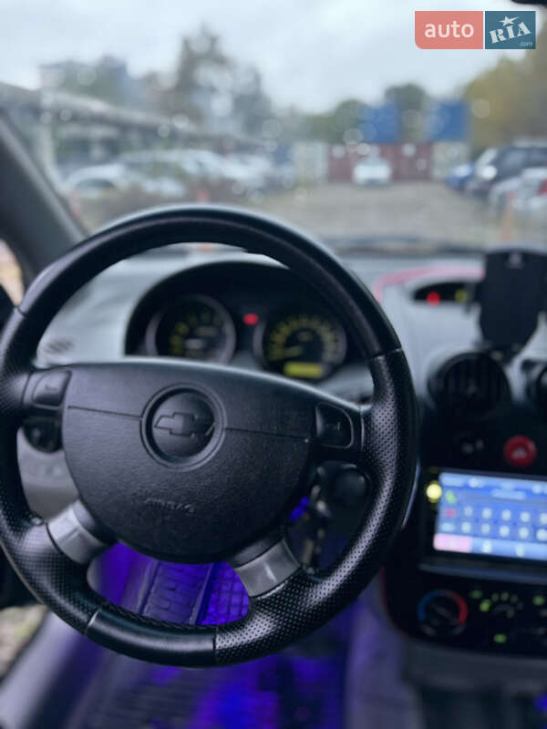 Седан Chevrolet Aveo 2005 в Киеве фото 17 Седан Chevrolet Aveo 2005 в Киеве