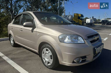 Седан Chevrolet Aveo 2008 в Києві