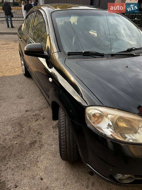 Седан Chevrolet Aveo 2008 в Павлограді