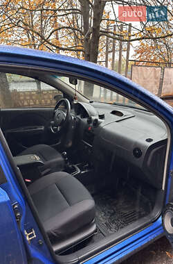 Седан Chevrolet Aveo 2005 в 