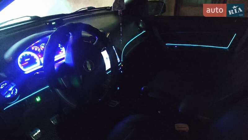 Седан Chevrolet Aveo 2006 в Львове