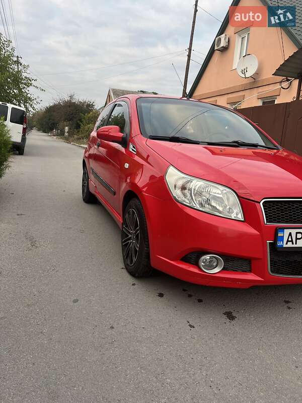 Хетчбек Chevrolet Aveo 2008 в Запоріжжі