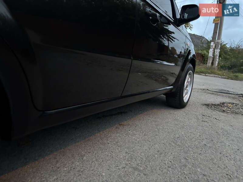 Седан Chevrolet Aveo 2008 в Запорожье фото 10 Седан Chevrolet Aveo 2008 в Запорожье
