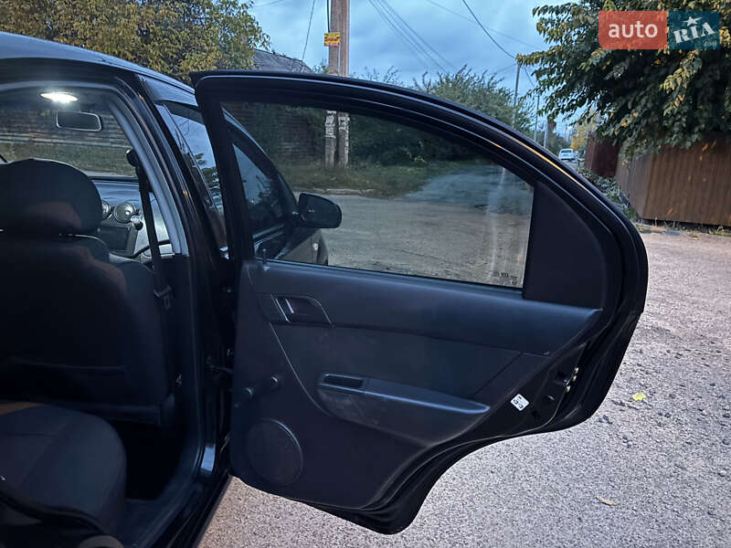 Седан Chevrolet Aveo 2008 в Запорожье фото 33 Седан Chevrolet Aveo 2008 в Запорожье