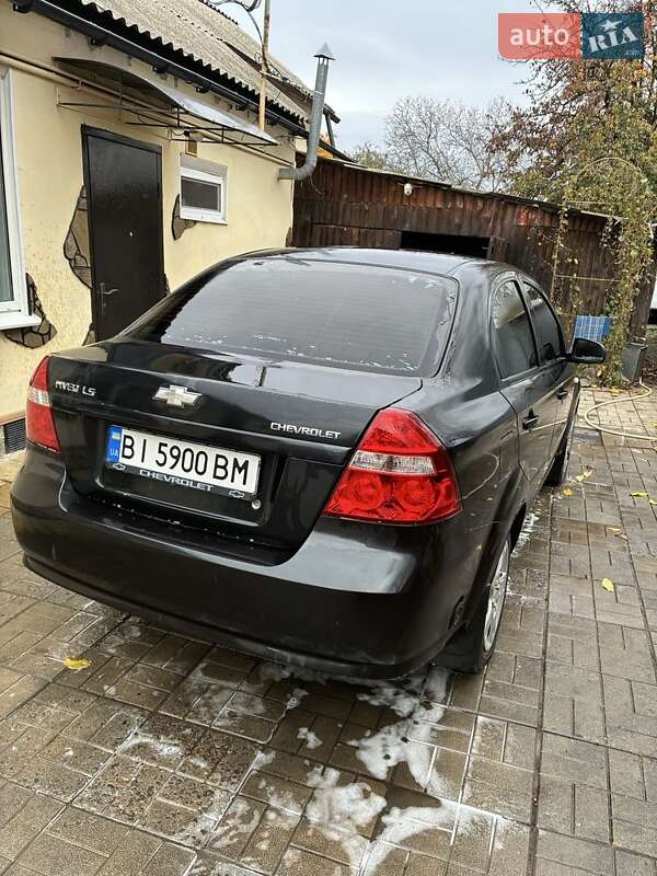 Хэтчбек Chevrolet Aveo 2008 в Полтаве