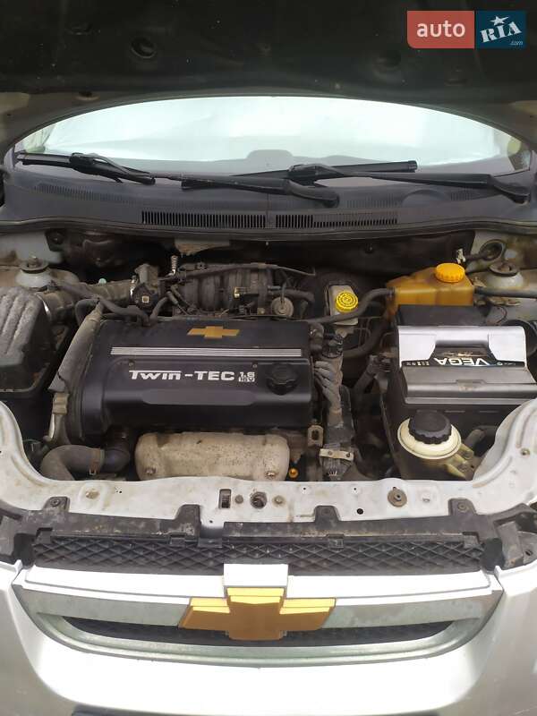 Седан Chevrolet Aveo 2007 в Тернополі