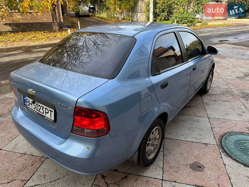 Седан Chevrolet Aveo 2005 в Одесі