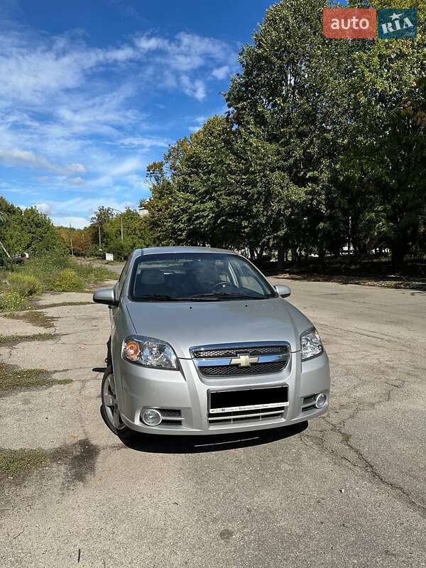 Седан Chevrolet Aveo 2007 в Желтых Водах