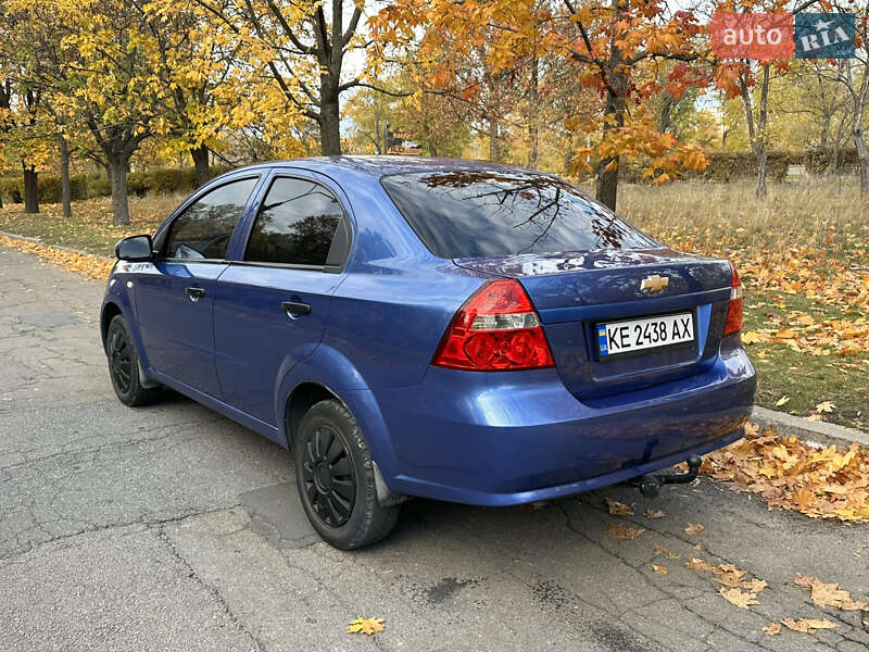 Седан Chevrolet Aveo 2007 в Каменском