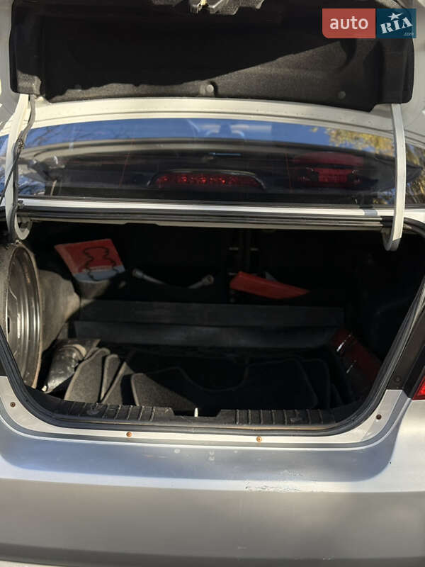 Седан Chevrolet Aveo 2006 в Николаеве фото 8 Седан Chevrolet Aveo 2006 в Николаеве