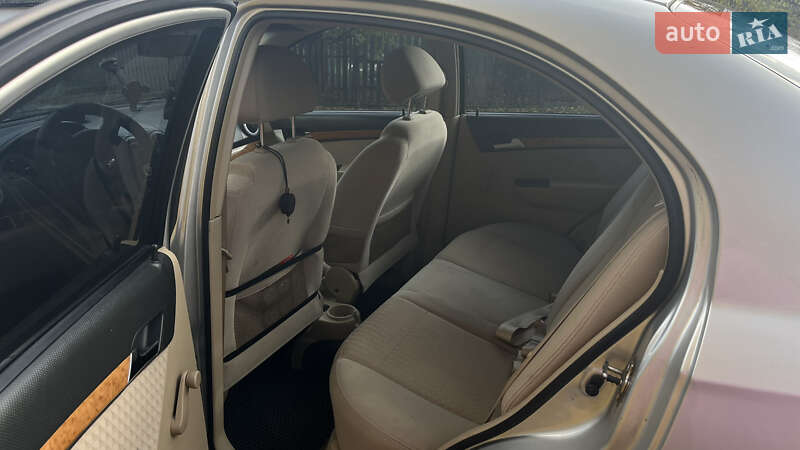 Седан Chevrolet Aveo 2007 в Миргороде фото 7 Седан Chevrolet Aveo 2007 в Миргороде