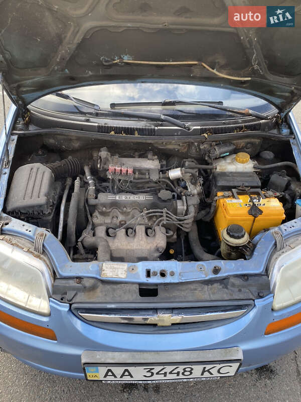 Хэтчбек Chevrolet Aveo 2005 в Броварах