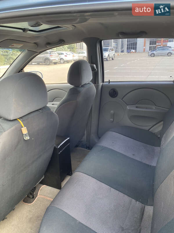 Хэтчбек Chevrolet Aveo 2005 в Броварах