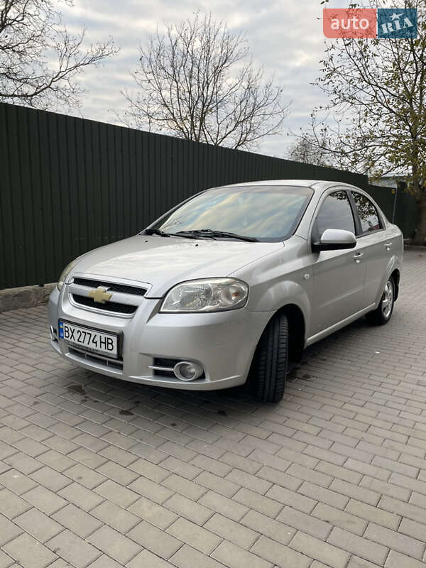Седан Chevrolet Aveo 2007 в Полонном