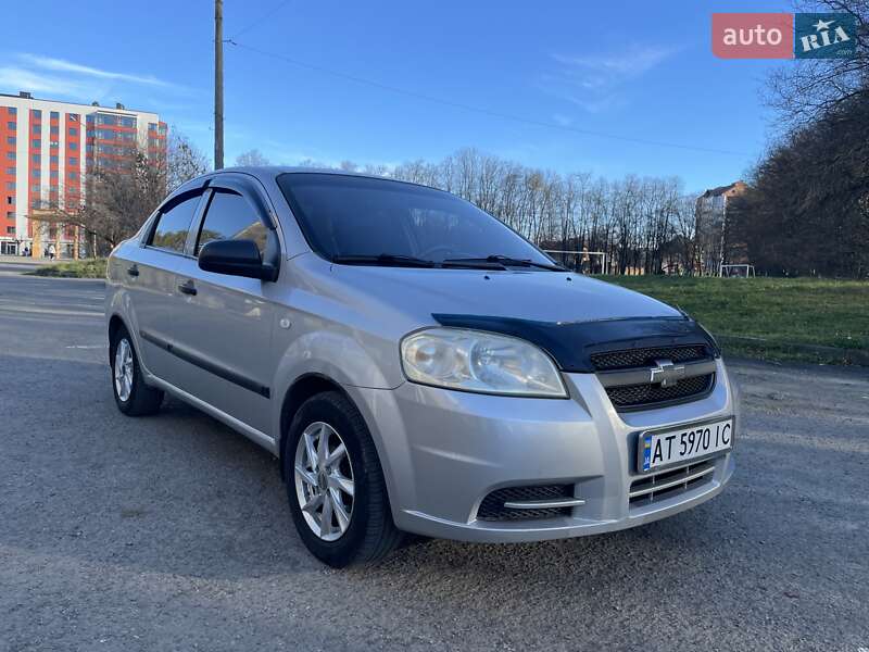 Седан Chevrolet Aveo 2006 в Ивано-Франковске