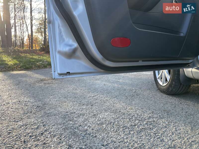 Седан Chevrolet Aveo 2006 в Ивано-Франковске