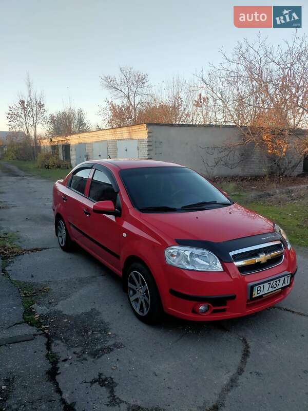Седан Chevrolet Aveo 2008 в Кременчуге
