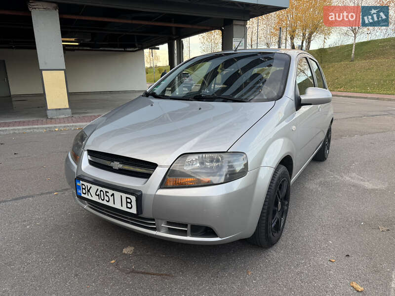 Хэтчбек Chevrolet Aveo 2007 в Киеве фото 4 Хэтчбек Chevrolet Aveo 2007 в Киеве