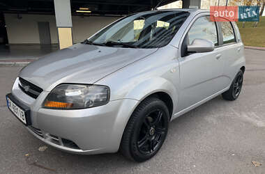 Хэтчбек Chevrolet Aveo 2007 в Киеве