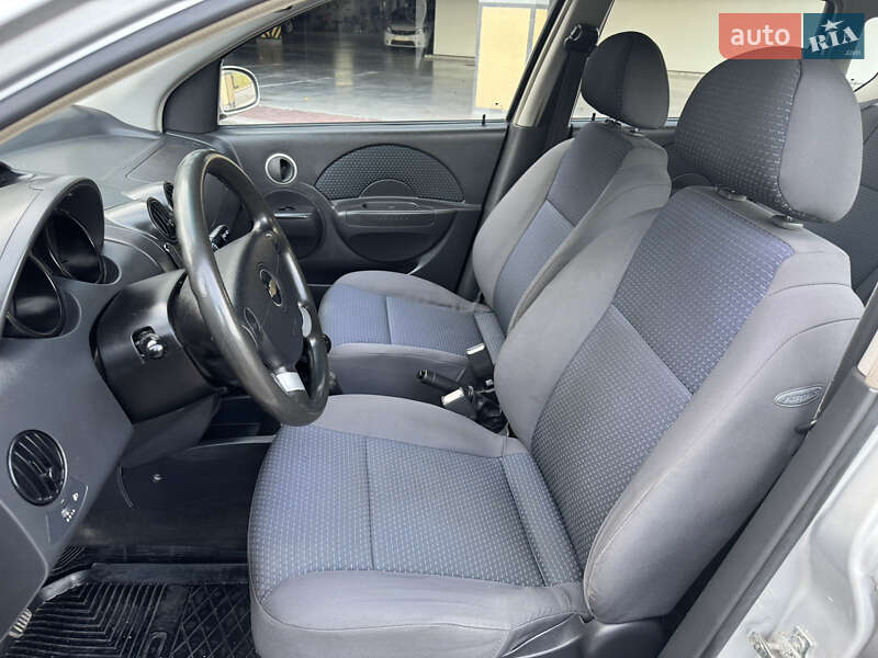 Хэтчбек Chevrolet Aveo 2007 в Киеве фото 29 Хэтчбек Chevrolet Aveo 2007 в Киеве