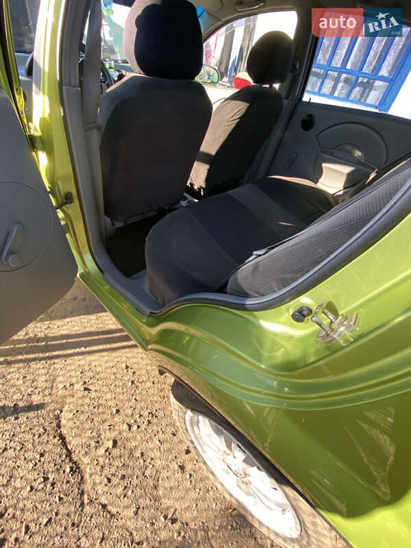 Седан Chevrolet Aveo 2005 в Николаеве фото 18 Седан Chevrolet Aveo 2005 в Николаеве