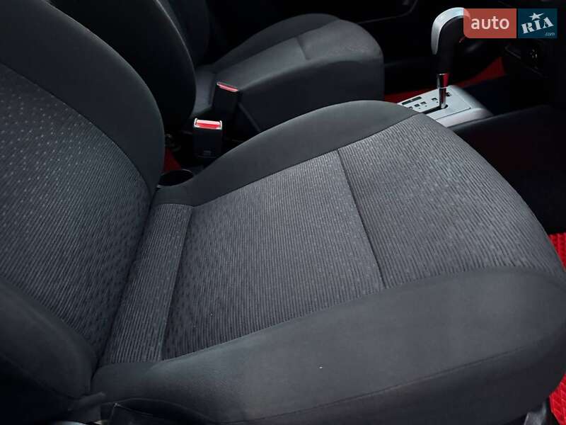 Седан Chevrolet Aveo 2011 в Охтирці