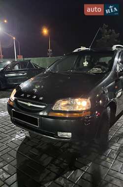Хэтчбек Chevrolet Aveo 2004 в Киеве