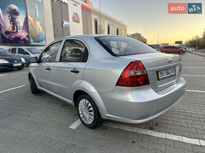 Седан Chevrolet Aveo 2006 в Одессе