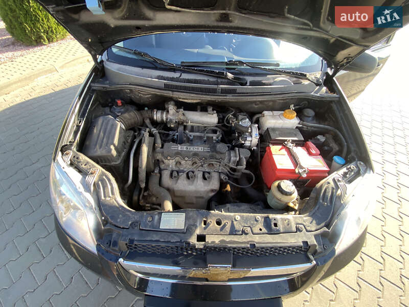 Седан Chevrolet Aveo 2008 в Житомире