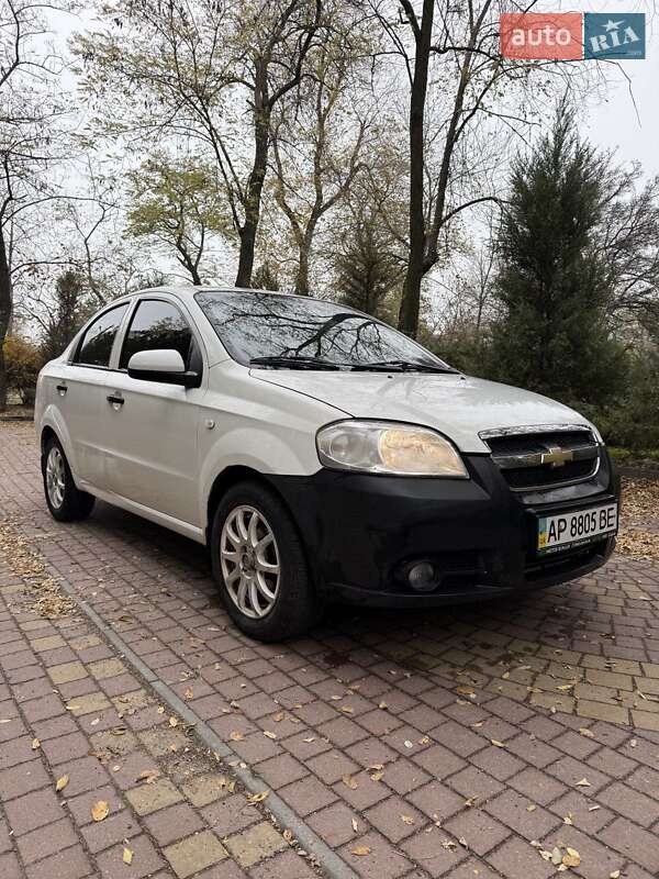 Седан Chevrolet Aveo 2008 в Запорожье