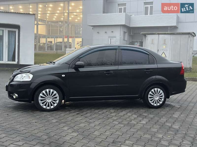 Седан Chevrolet Aveo 2008 в Хмельницькому