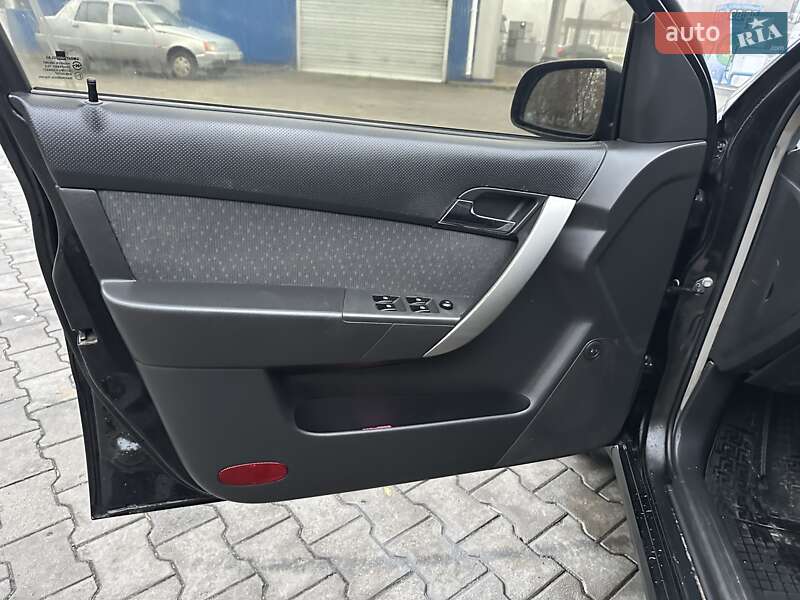 Седан Chevrolet Aveo 2008 в Хмельницькому