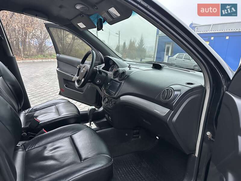 Седан Chevrolet Aveo 2008 в Хмельницькому