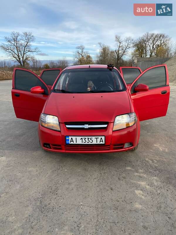 Хэтчбек Chevrolet Aveo 2006 в Броварах