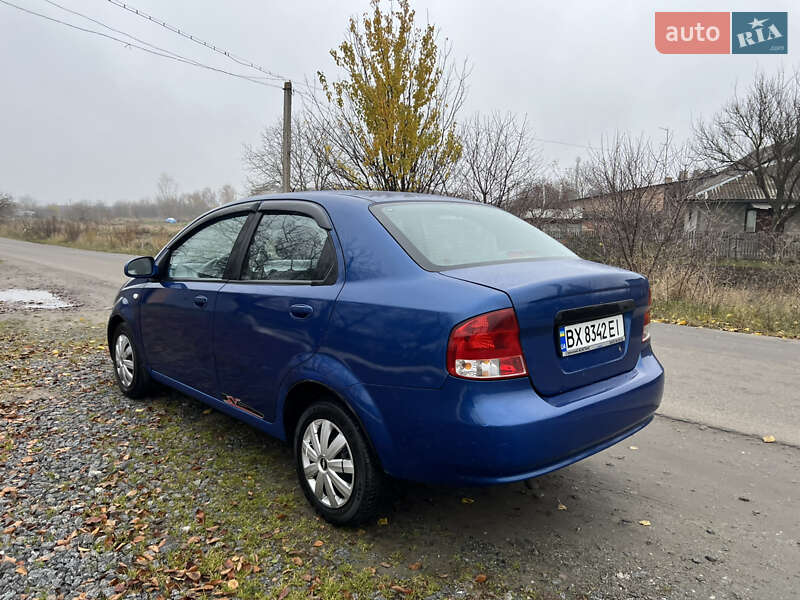 Седан Chevrolet Aveo 2005 в Изяславе