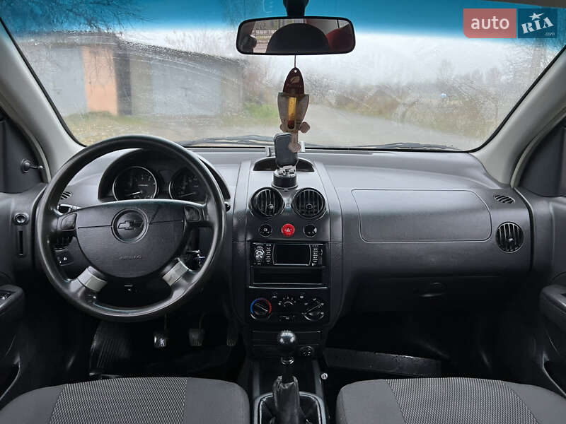 Седан Chevrolet Aveo 2005 в Изяславе