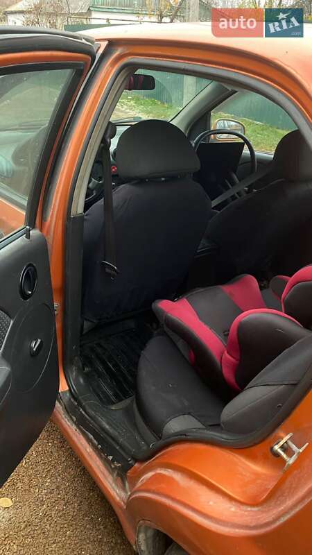 Седан Chevrolet Aveo 2005 в Малині фото 3 Седан Chevrolet Aveo 2005 в Малині