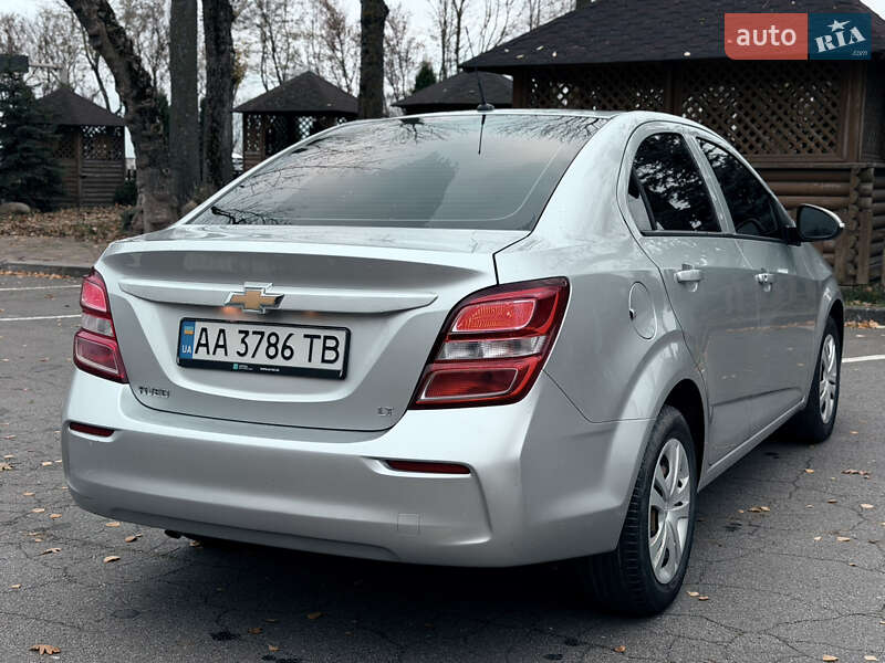 Седан Chevrolet Aveo 2017 в Тернополе фото 19 Седан Chevrolet Aveo 2017 в Тернополе