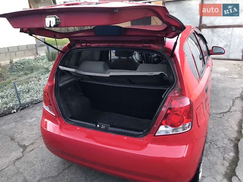 Хэтчбек Chevrolet Aveo 2004 в Надворной фото 14 Хэтчбек Chevrolet Aveo 2004 в Надворной