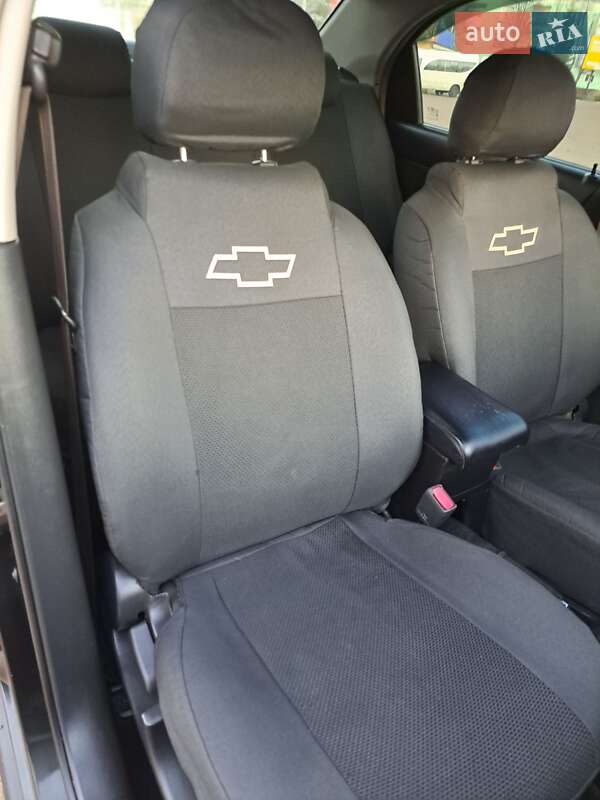 Седан Chevrolet Aveo 2007 в Шостке