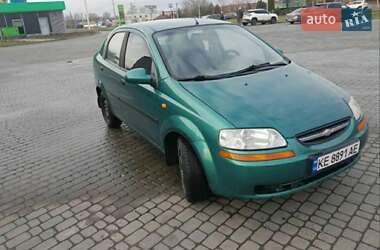Седан Chevrolet Aveo 2004 в Дніпрі
