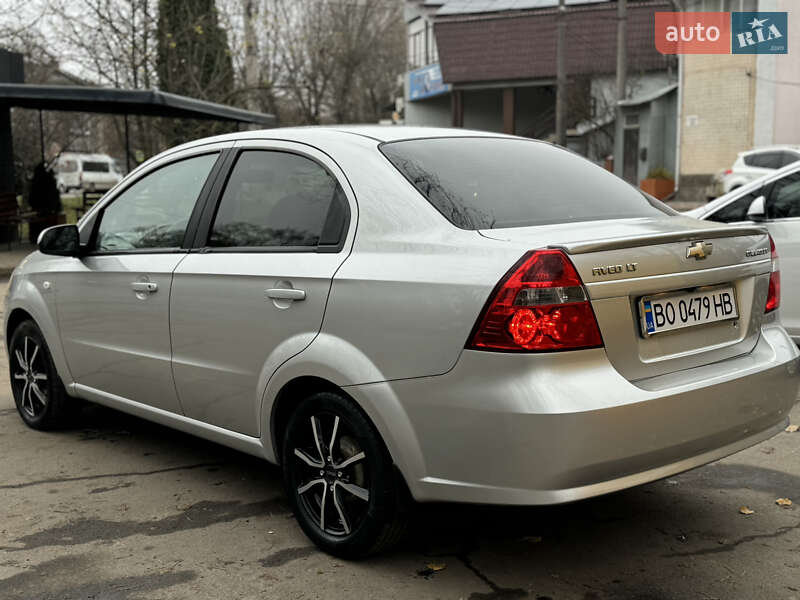 Седан Chevrolet Aveo 2008 в Хмельницком