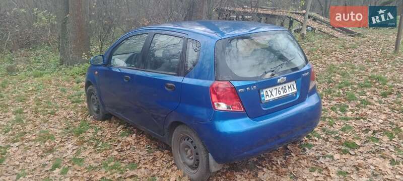 Хэтчбек Chevrolet Aveo 2005 в Люботине фото 3 Хэтчбек Chevrolet Aveo 2005 в Люботине