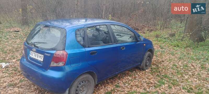 Хэтчбек Chevrolet Aveo 2005 в Люботине фото 7 Хэтчбек Chevrolet Aveo 2005 в Люботине