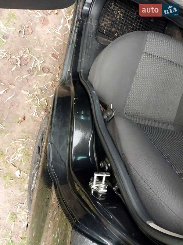 Седан Chevrolet Aveo 2008 в Кривому Розі фото 21 Седан Chevrolet Aveo 2008 в Кривому Розі