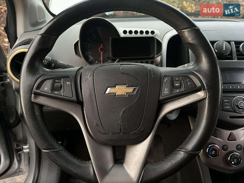 Седан Chevrolet Aveo 2012 в Харкові
