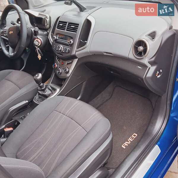Хэтчбек Chevrolet Aveo 2012 в Луцке фото 16 Хэтчбек Chevrolet Aveo 2012 в Луцке